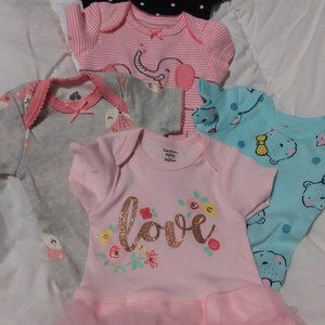 5 new w/o tags Newborn baby girl body suits 0-3 months rompers